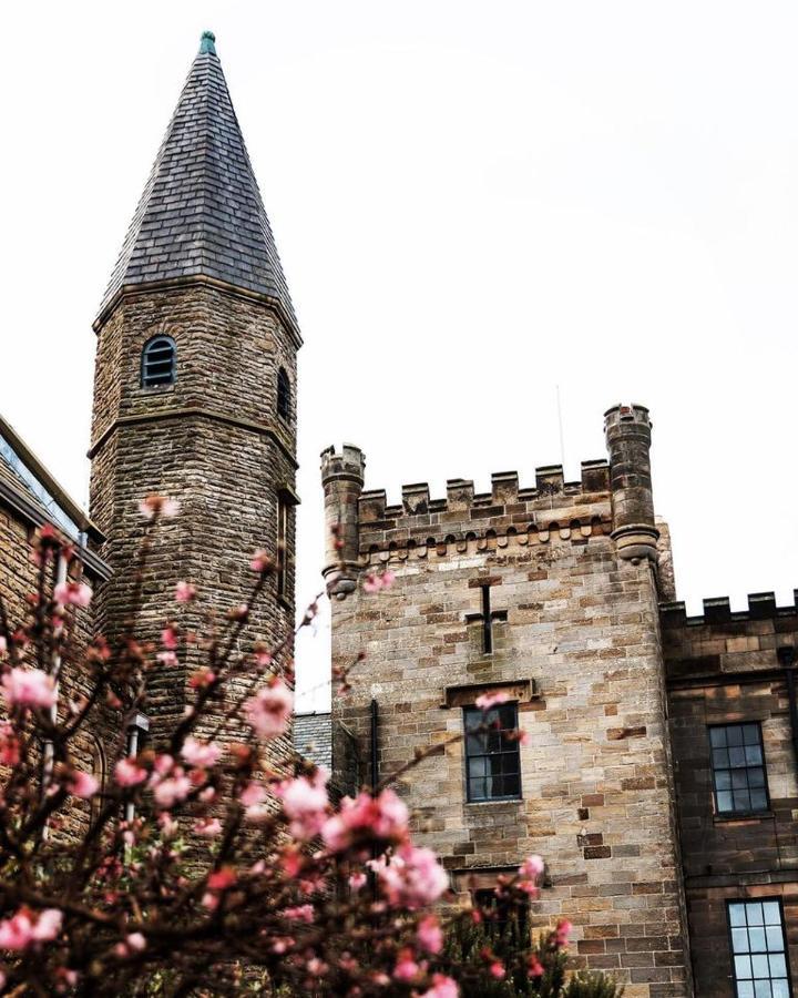 Sneaton Castle Hotel Уитби Екстериор снимка