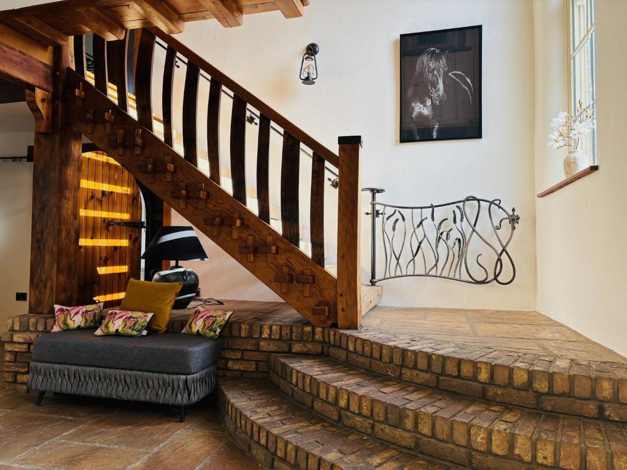 Sneaton Castle Hotel Уитби Екстериор снимка